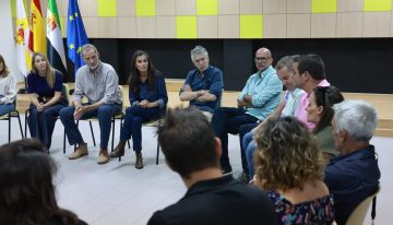 Los afectados por el incendio de Jarilla (Cáceres), a los Reyes: «Hay que cambiar el sistema»