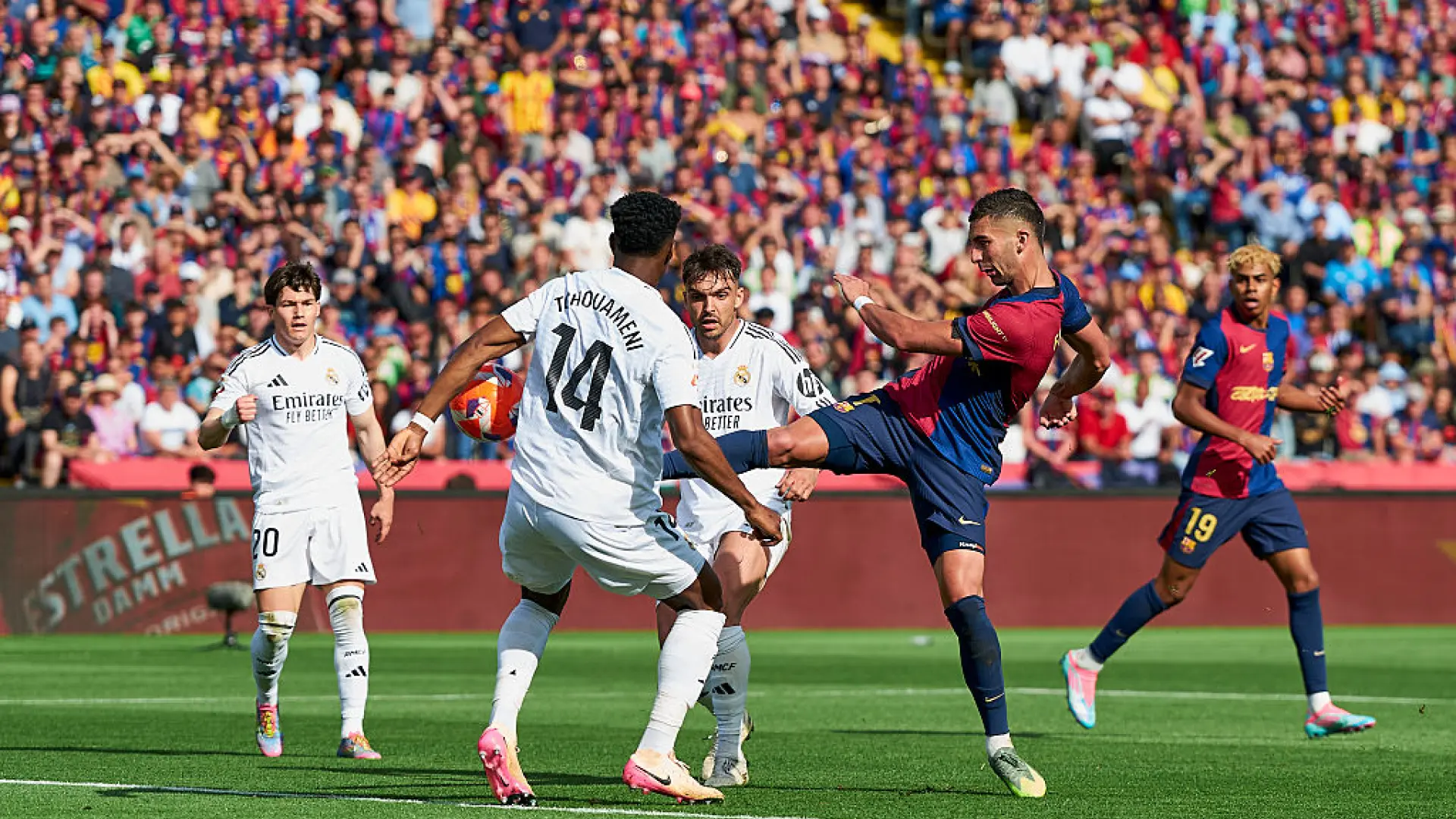 Los datos más curiosos de LaLiga: de los mejores fichajes de este mercado a la mayor goleada de su historia