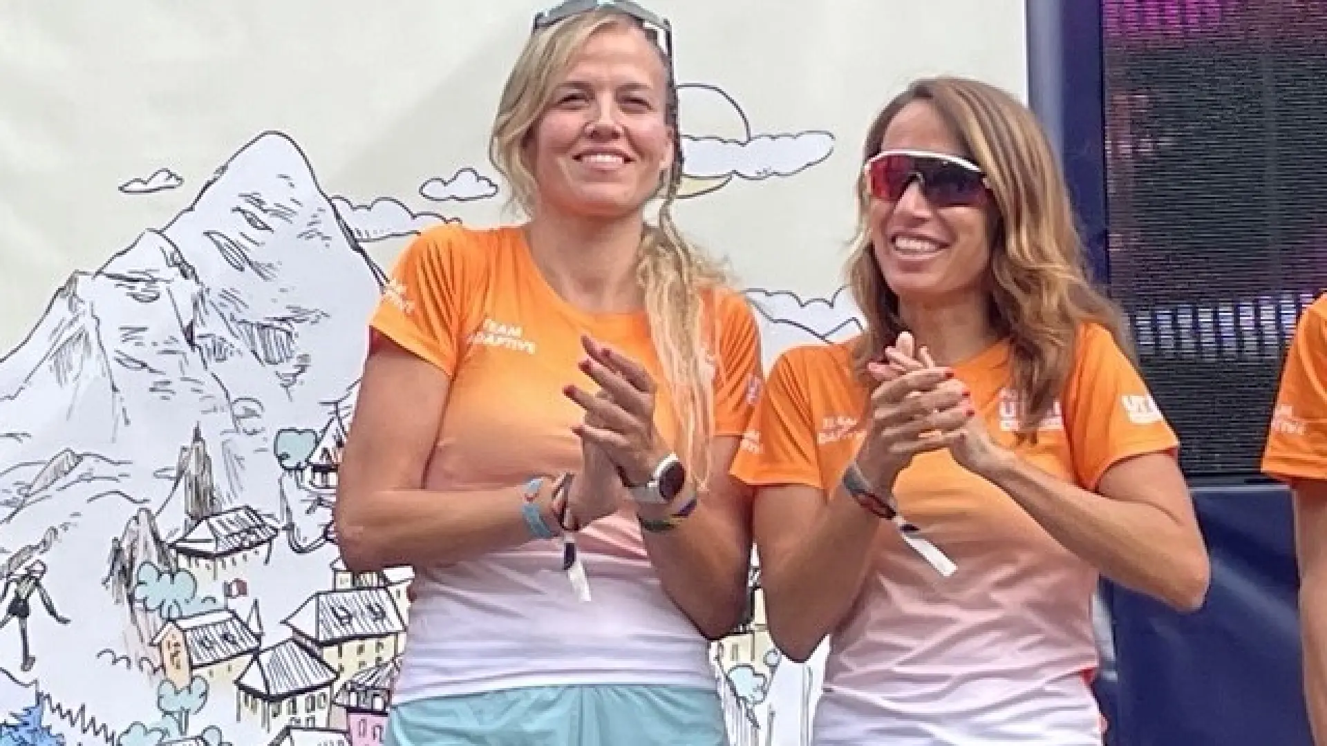 María y Elisa, una amistad forjada a prueba de retos y sin límites en la cumbre
