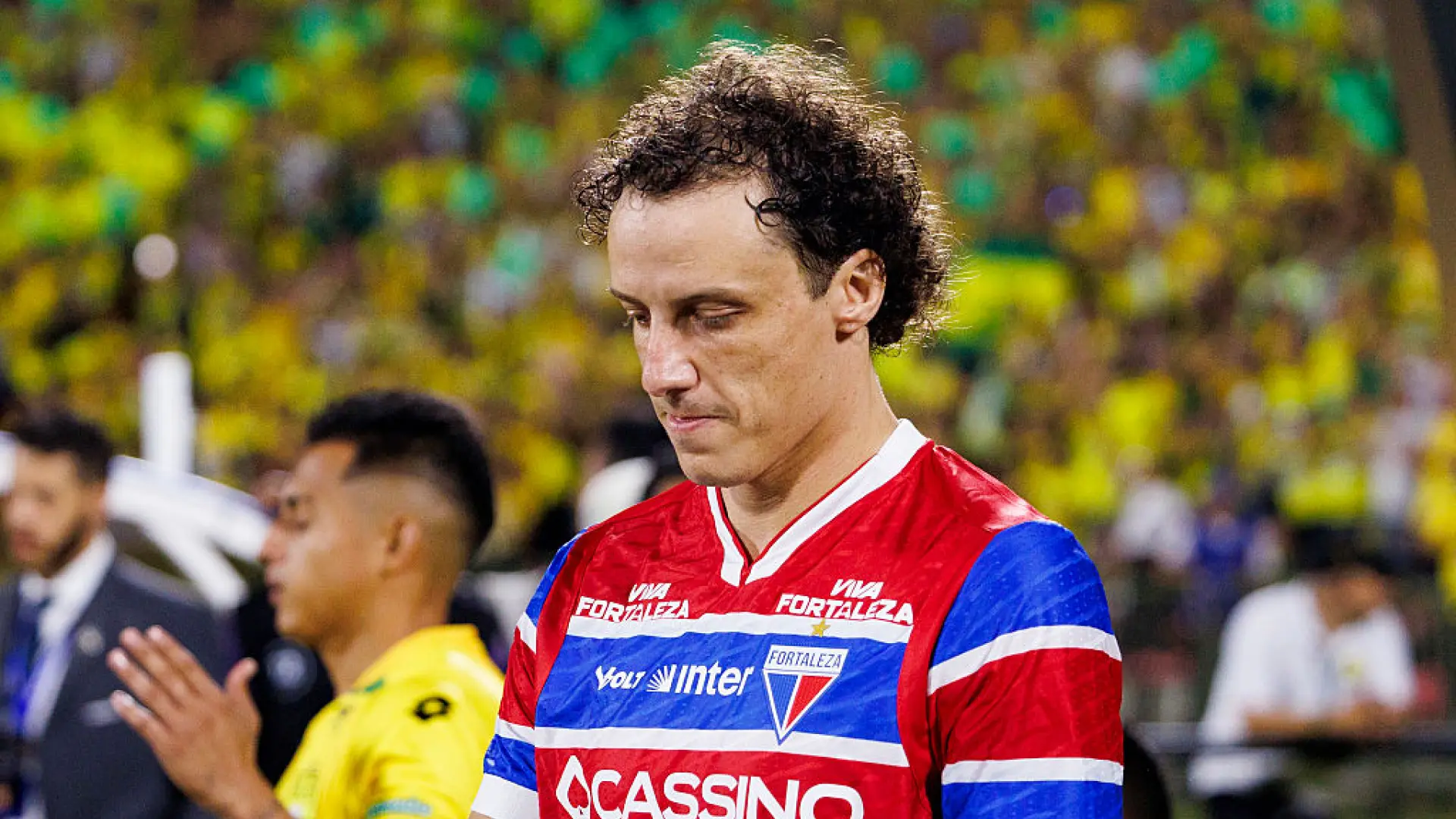Imponen una orden de alejamiento contra David Luiz por amenazas a una presunta examante: «Puedo hacerte desaparecer»