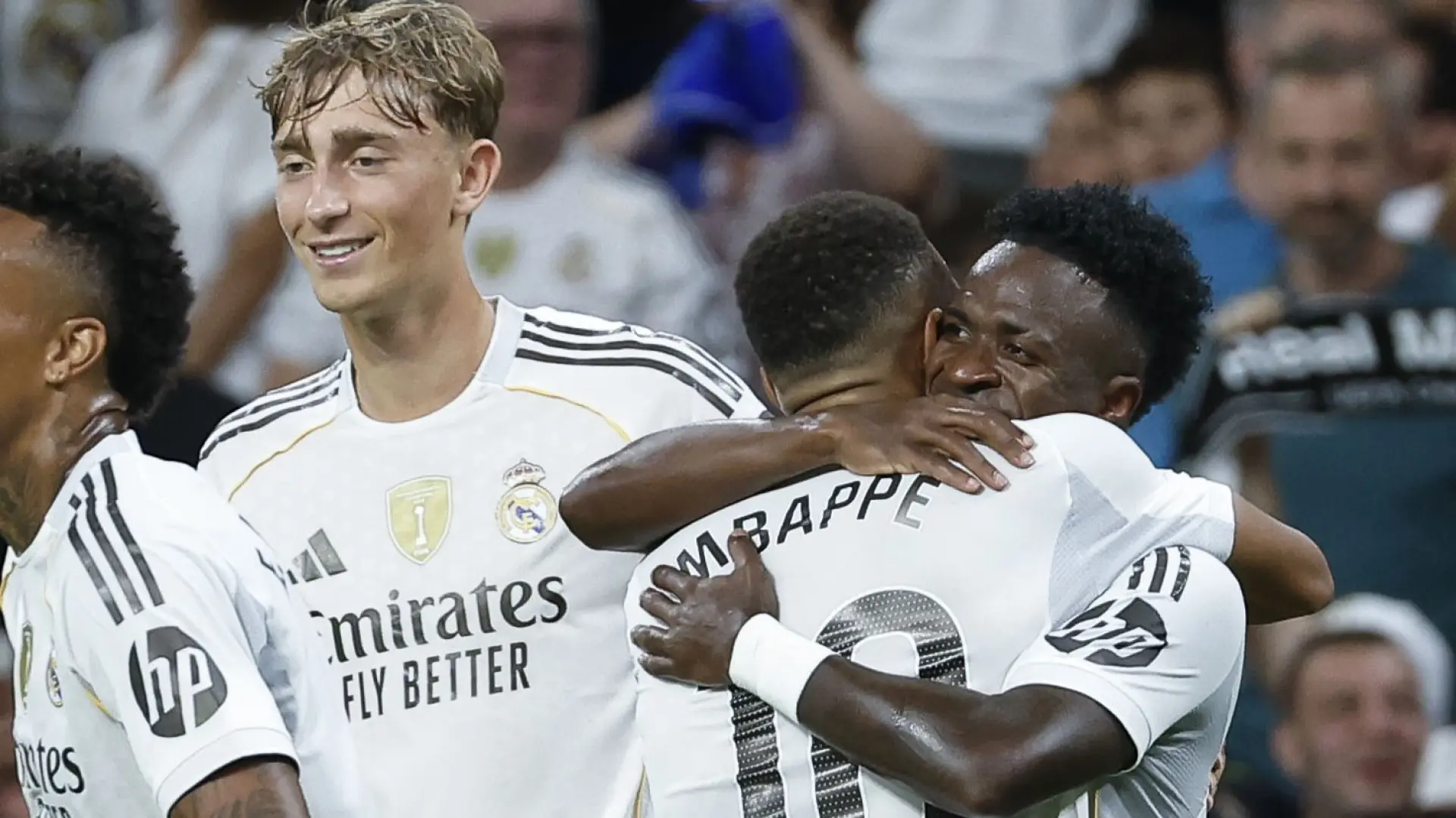 El Real Madrid toma el liderato de LaLiga tras derrotar al Mallorca en un partido con arbitraje polémico