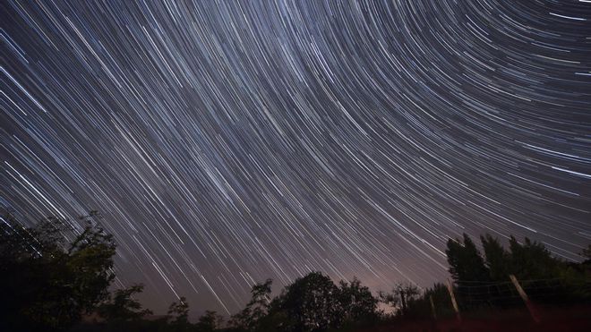 Lluvia de Perseidas 2025: cuándo y cómo ver las lágrimas de San Lorenzo en Barcelona y Catalunya