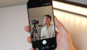 Todas las miradas apuntan a las cámaras traseras del iPhone 17, pero la que a mí me ha dejado sin palabras está delante