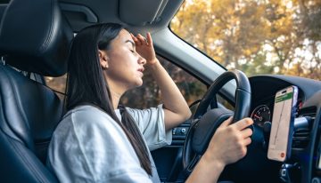 Se quedó dormida al volante y despertó en el hospital sin recordar nada del accidente. Su iPhone había hecho algo mientras estaba inconsciente que le salvó la vida