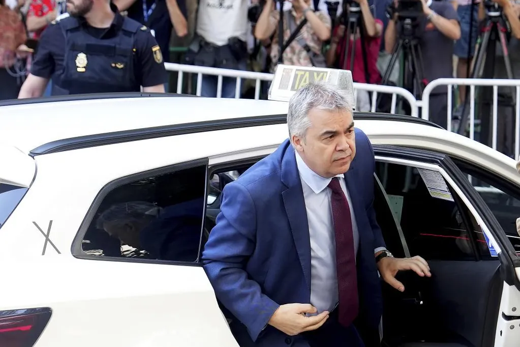 El Supremo pide al PSOE todos los pagos realizados a Cerdán y Koldo desde hace más de una década