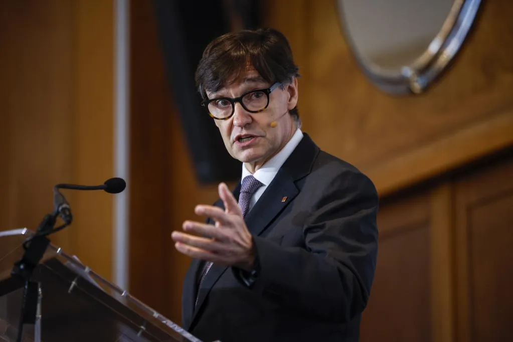 Illa presume del «acto de justicia» con la quita de la deuda para acusar de «insolidaria» a Madrid: «Fue un acuerdo con ERC, ¿y qué?»