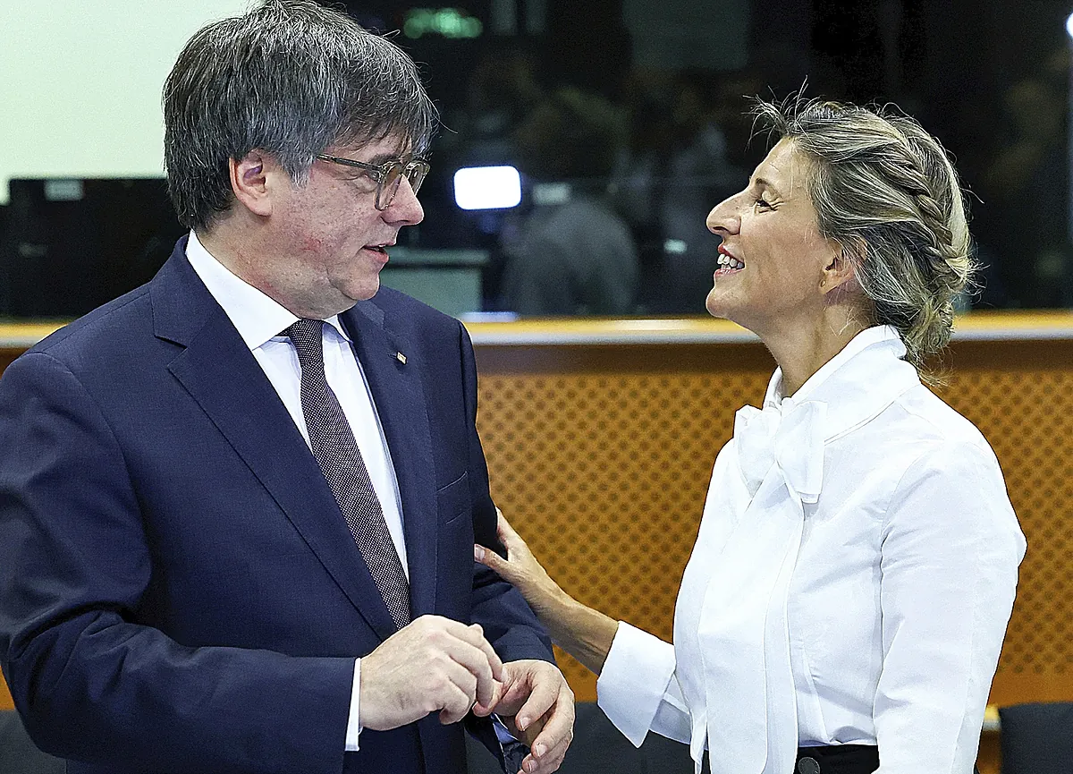 Díaz no pide ayuda al PSOE con Puigdemont firme en el bloqueo a la reducción de jornada laboral