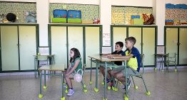 Un colegio para sólo tres alumnos: «Si se cierra, el pueblo morirá»