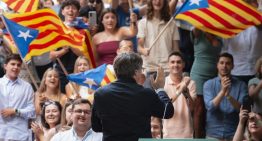 El PSOE intenta atar el apoyo de Junts in extremis en Suiza: «Hay que hablar de los Presupuestos»