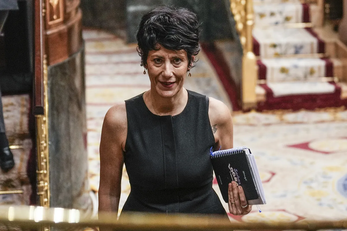 El Gobierno regulariza en el último año a 274.838 inmigrantes en régimen de extranjería, casi un 10% más que en 2024