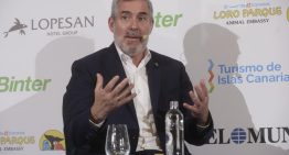 Clavijo y Domínguez acusan a Sánchez de «utilizar» la inmigración canaria «para crispar» mientras esperan 7.000 llegadas irregulares más