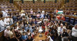 De Aznar a Sánchez, de las Azores a Gaza: la política exterior como arma de polarización masiva