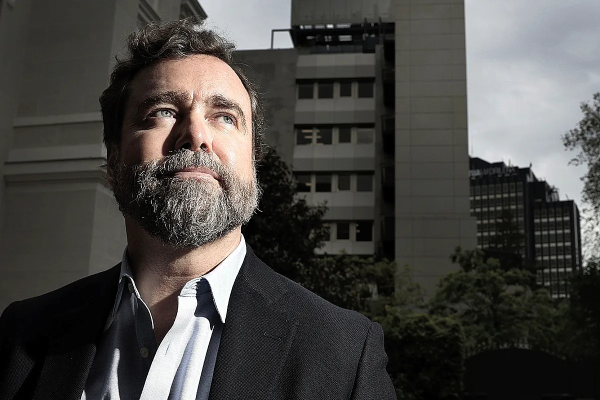 Espinosa de los Monteros: «La derecha no puede vivir sólo en el anti sanchismo, nosotros queremos aportar ideas e ilusión»