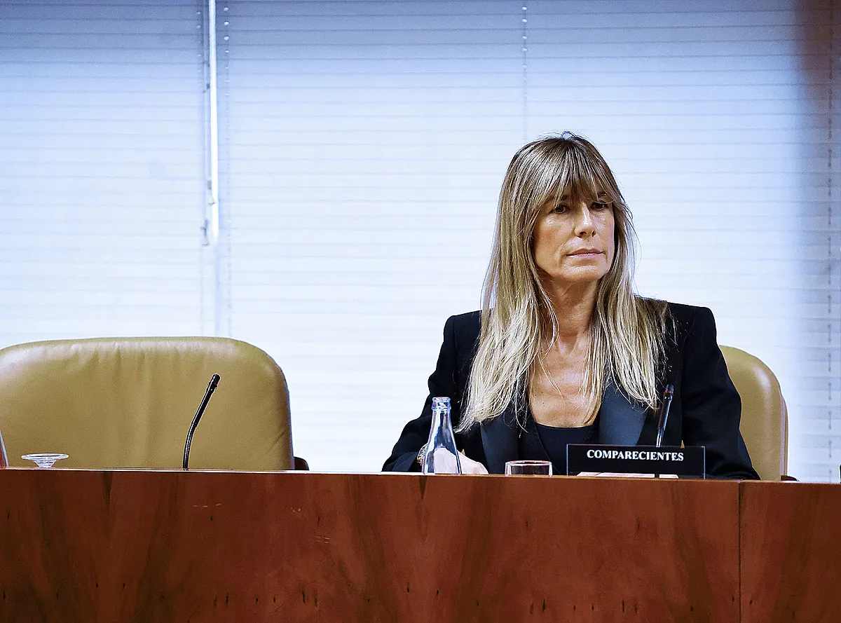 De Moncloa al banquillo: el juez deja a Begoña Gómez a un paso del juicio tras recibir nuevos correos electrónicos de su asesora