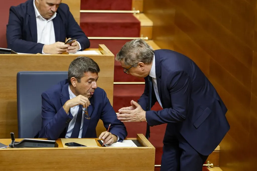 Mazón mira a la próxima legislatura: promete a los rectores 4.400 millones hasta 2029 con o sin presupuestos de la Generalitat