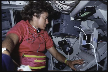 Macintosh Portable Espacio
