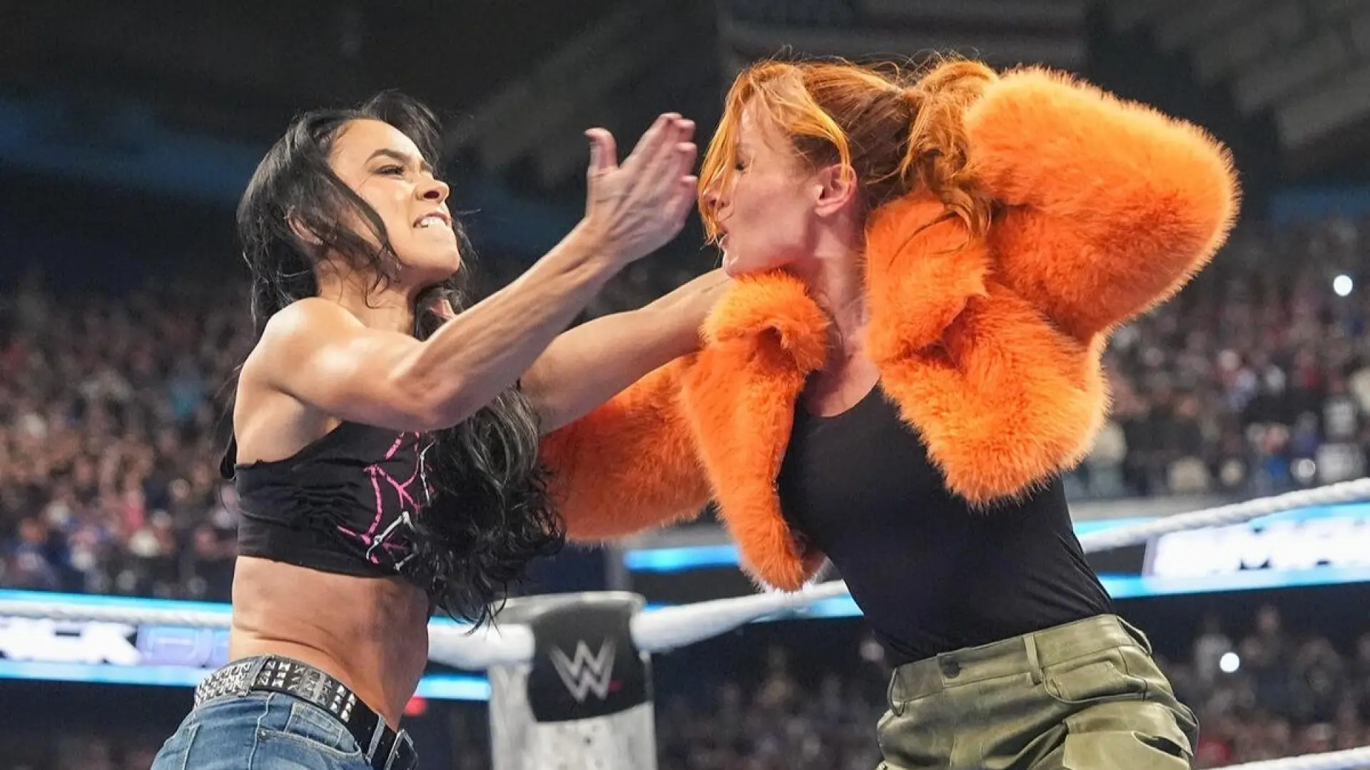 La legendaria luchadora AJ Lee regresa a la WWE tras 10 años de ausencia