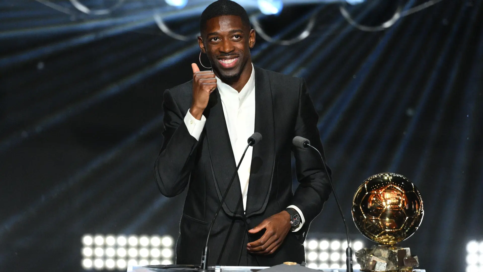 Ousmane Dembélé, el prodigio que fracasó en el Barça pero acabó 'pasándose el fútbol' con el Balón de Oro