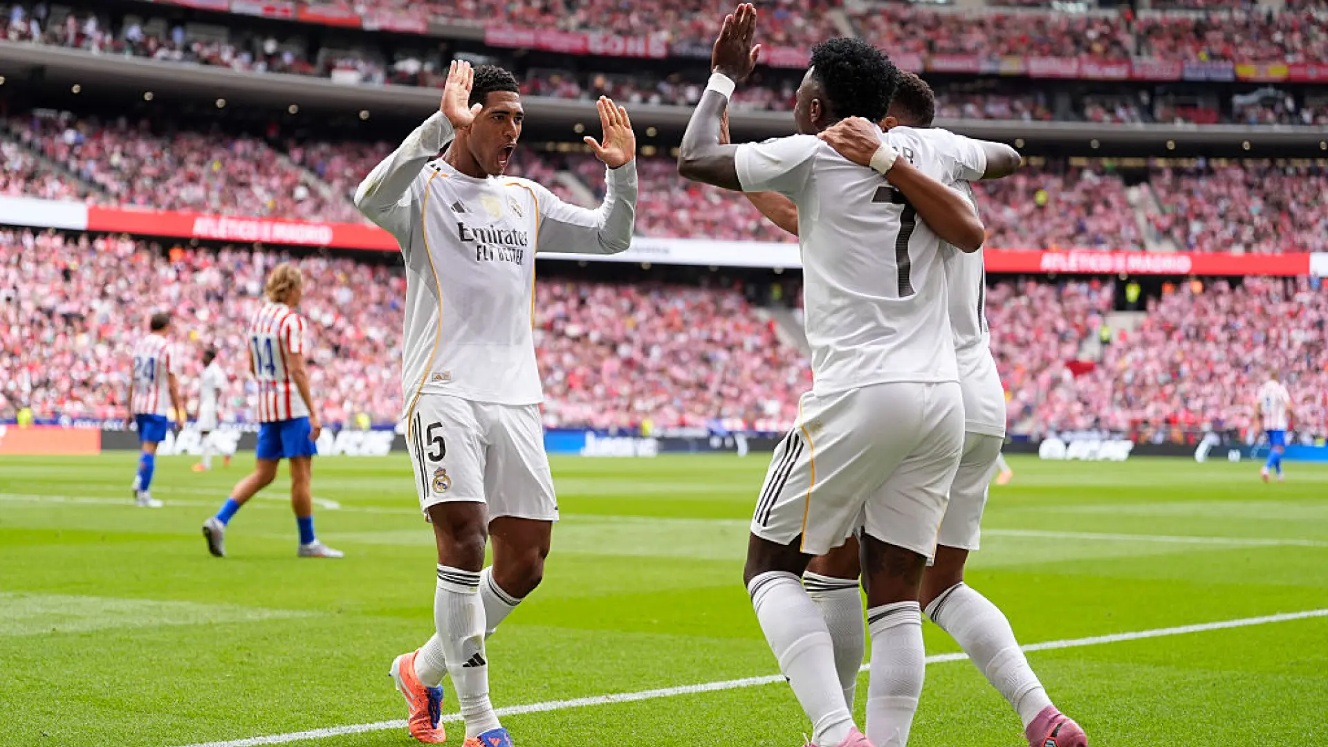 Lluvia de críticas a Bellingham, Vinícius y Mbappé por su celebración del gol de Güler al Atlético: «Las tres estrellitas, con sus egos… «