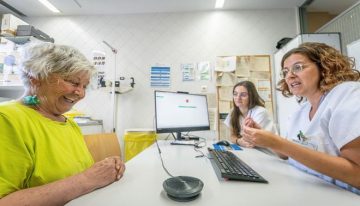 Catalunya reducirá la espera de la dependencia de 18 a 2 meses