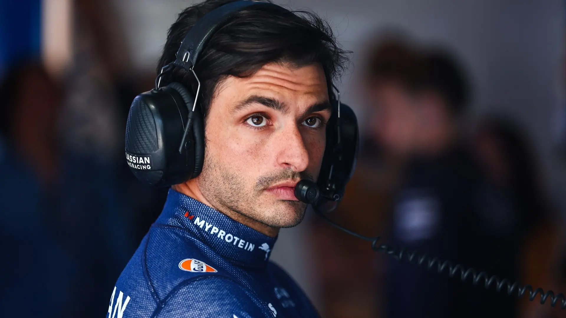 La frustración de Carlos Sainz tras su accidente con Oliver Bearman en Monza: «Nunca he tenido una mala racha como esta»