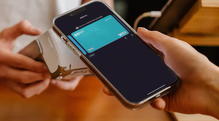 Se acaba la exclusividad de Apple con los pago NFC: BBVA permitirá a sus clientes pagar con el iPhone sin pasar por Apple Pay