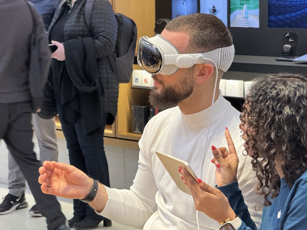 Ver el baloncesto en primera fila desde tu sofá: los deportes inmersivos en directo llegan a Apple Vision Pro 
