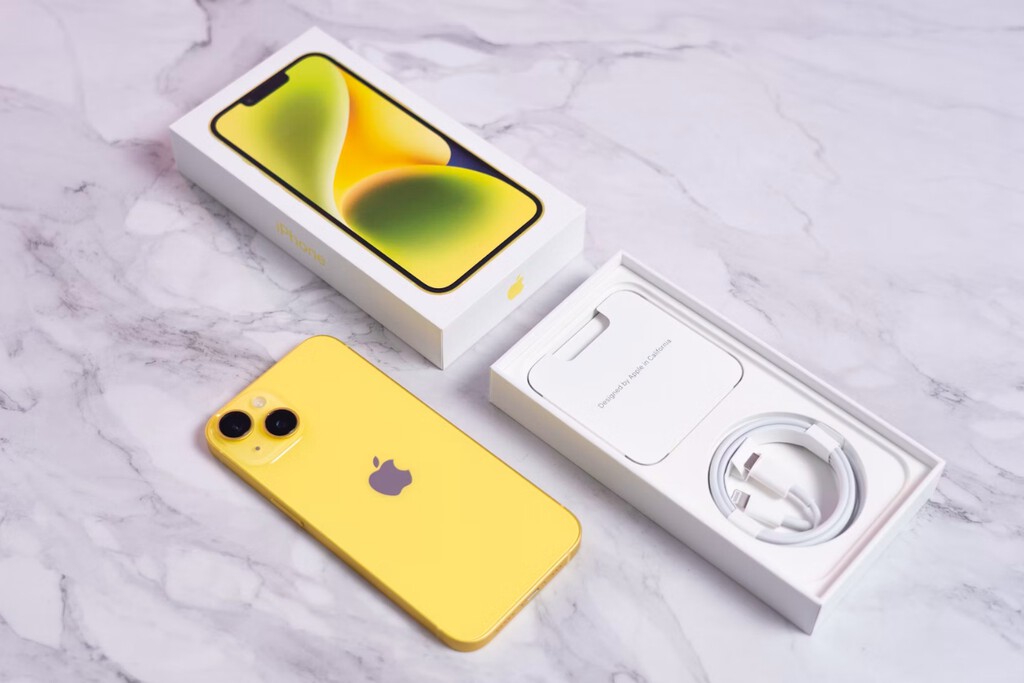 Quería regalarle un iPhone a mi madre sin gastarme mucho dinero. Tras darle muchas vueltas, ya he decidido cuál y cómo 