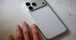 He cogido la costumbre de dejar mi iPhone boca abajo. La batería dura más, pero esa no es la única razón por la que ahora lo hago siempre