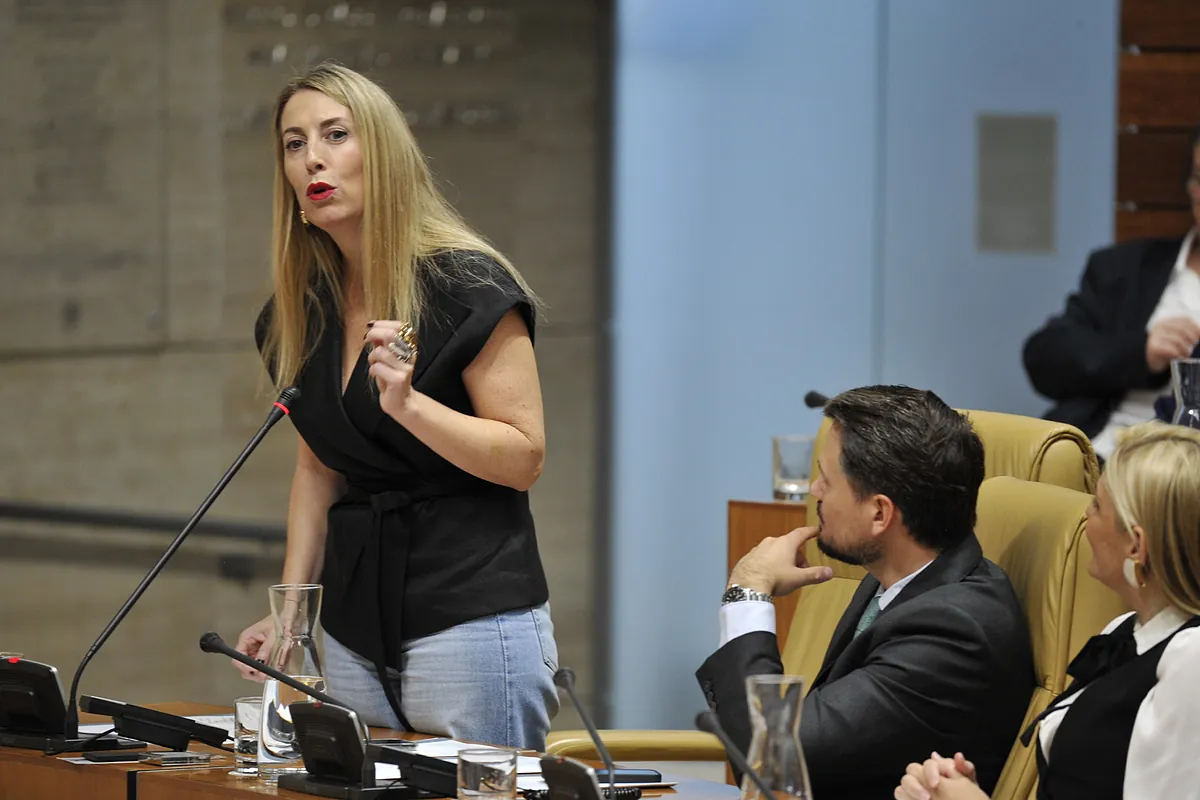 PSOE y Vox presentan enmiendas a la totalidad de los presupuestos y acercan a Extremadura al adelanto electoral