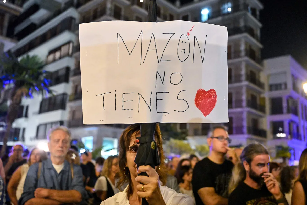 Un año de contradicciones y cambios de versión sobre la dana atrapan a Mazón en El Ventorro