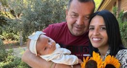 El símbolo de la tragedia de la dana: Sofía y Bajix, sin madre y sin hermana, sólo el abuelo se quiso hacer cargo en una aldea remota El símbolo de la tragedia de la dana: Sofía y Bajix, sin madre y sin hermana, sólo el abuelo se quiso hacer cargo en una aldea remota