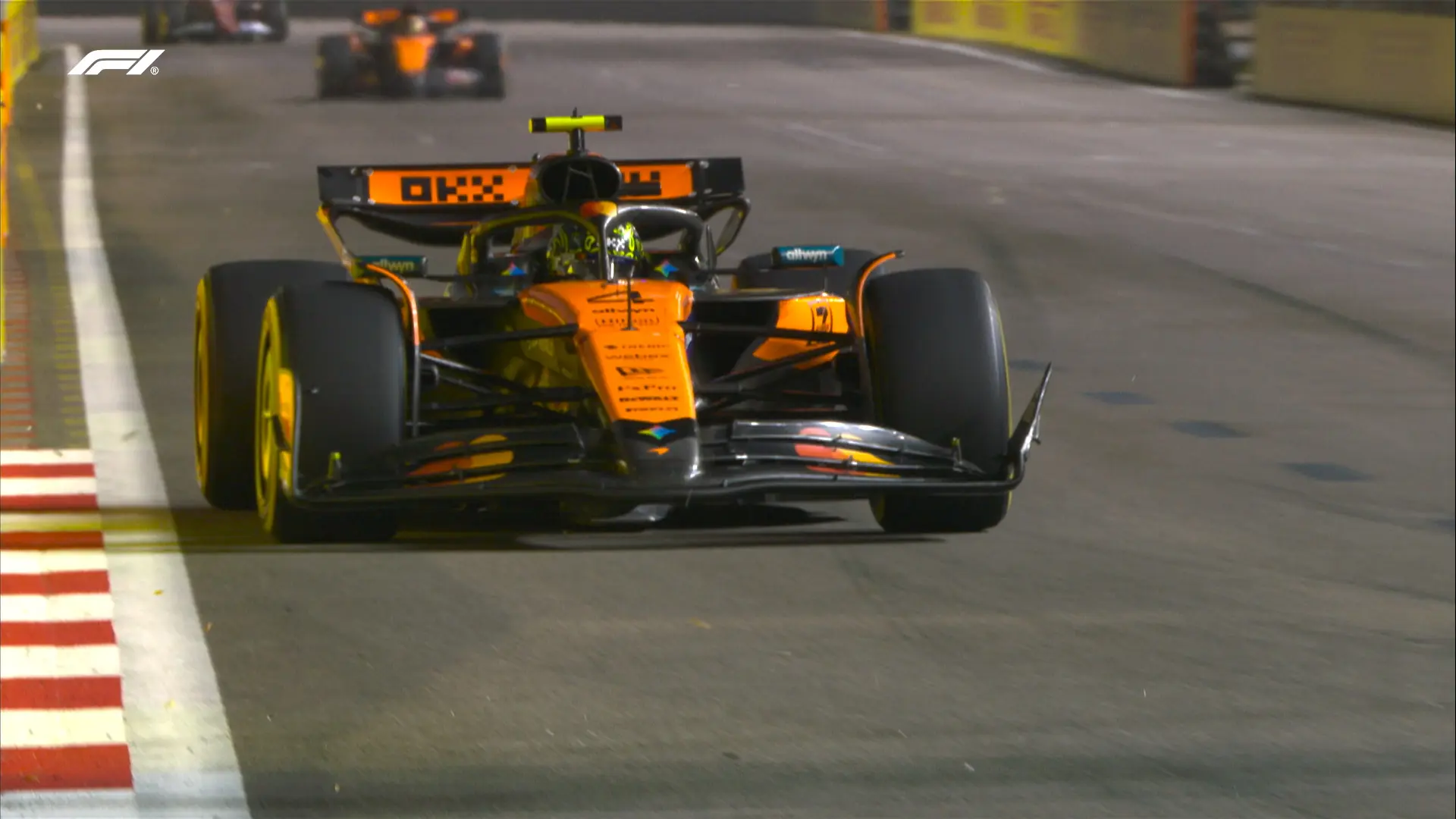 McLaren levanta el Mundial de Constructores, Russell gana y Alonso brilla en Singapur