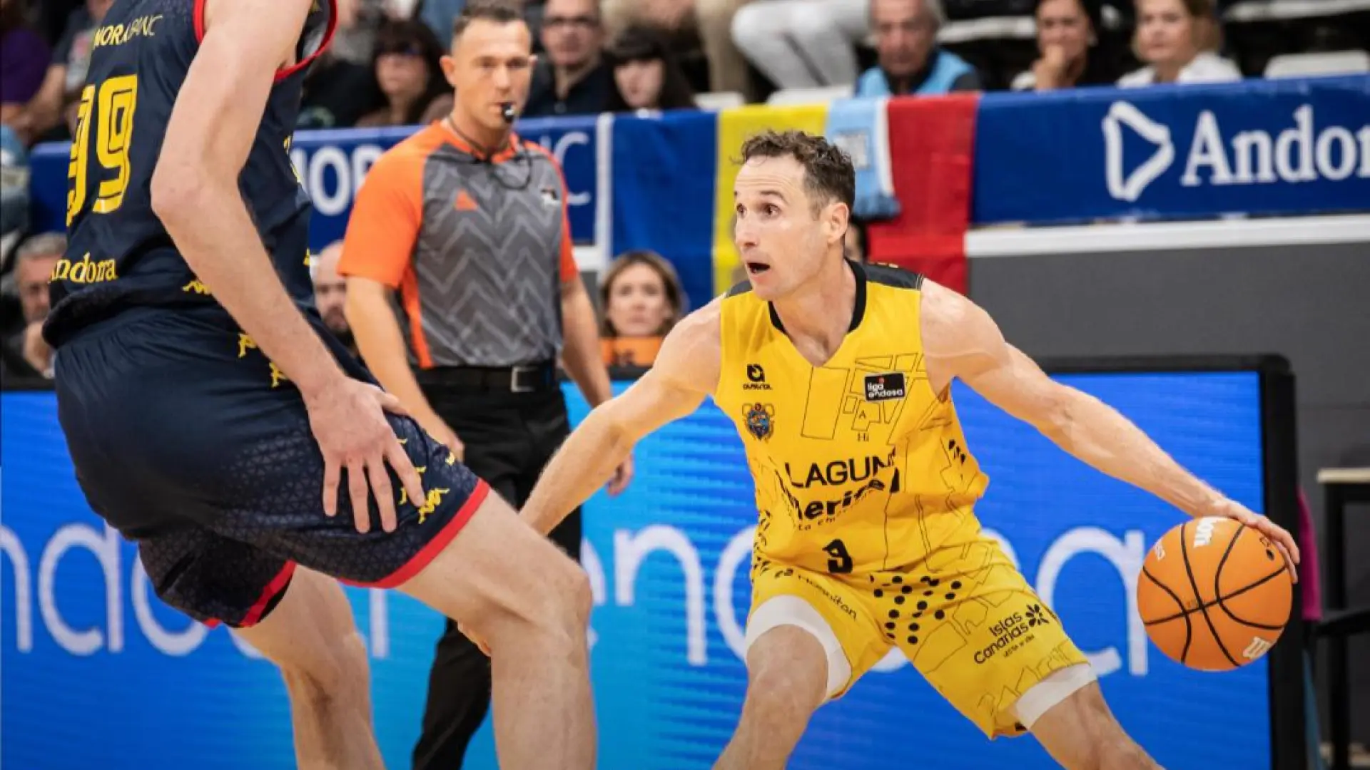 El CB Canarias y el Manresa jugarán a puerta cerrada ante los equipos israelíes «para garantizar la seguridad»