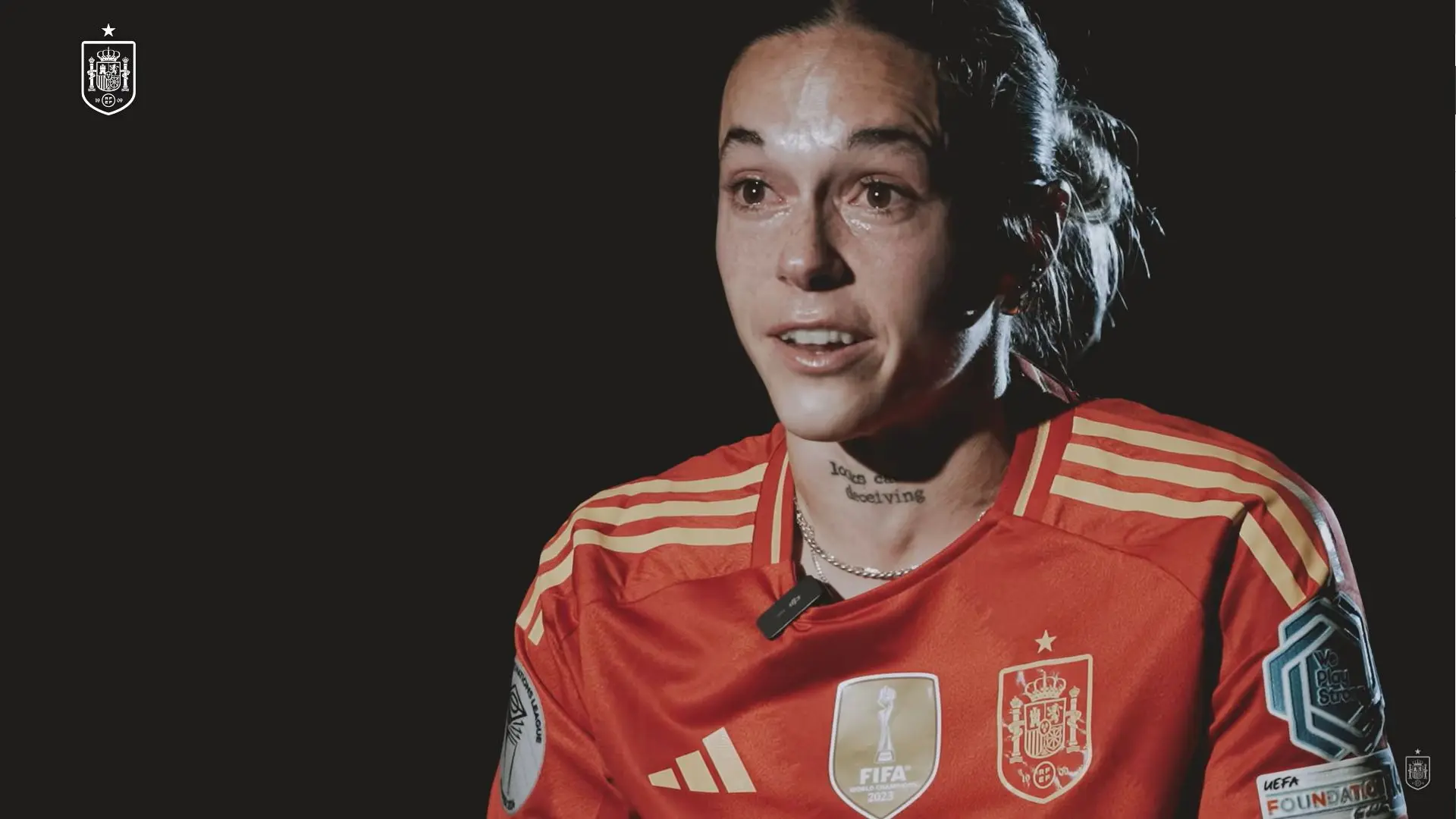 El emocionado relato de Mapi León, entre lágrimas, de su regreso con España: «He renacido dentro de la selección» El emocionado relato de Mapi León, entre lágrimas, de su regreso con España: «He renacido dentro de la selección»