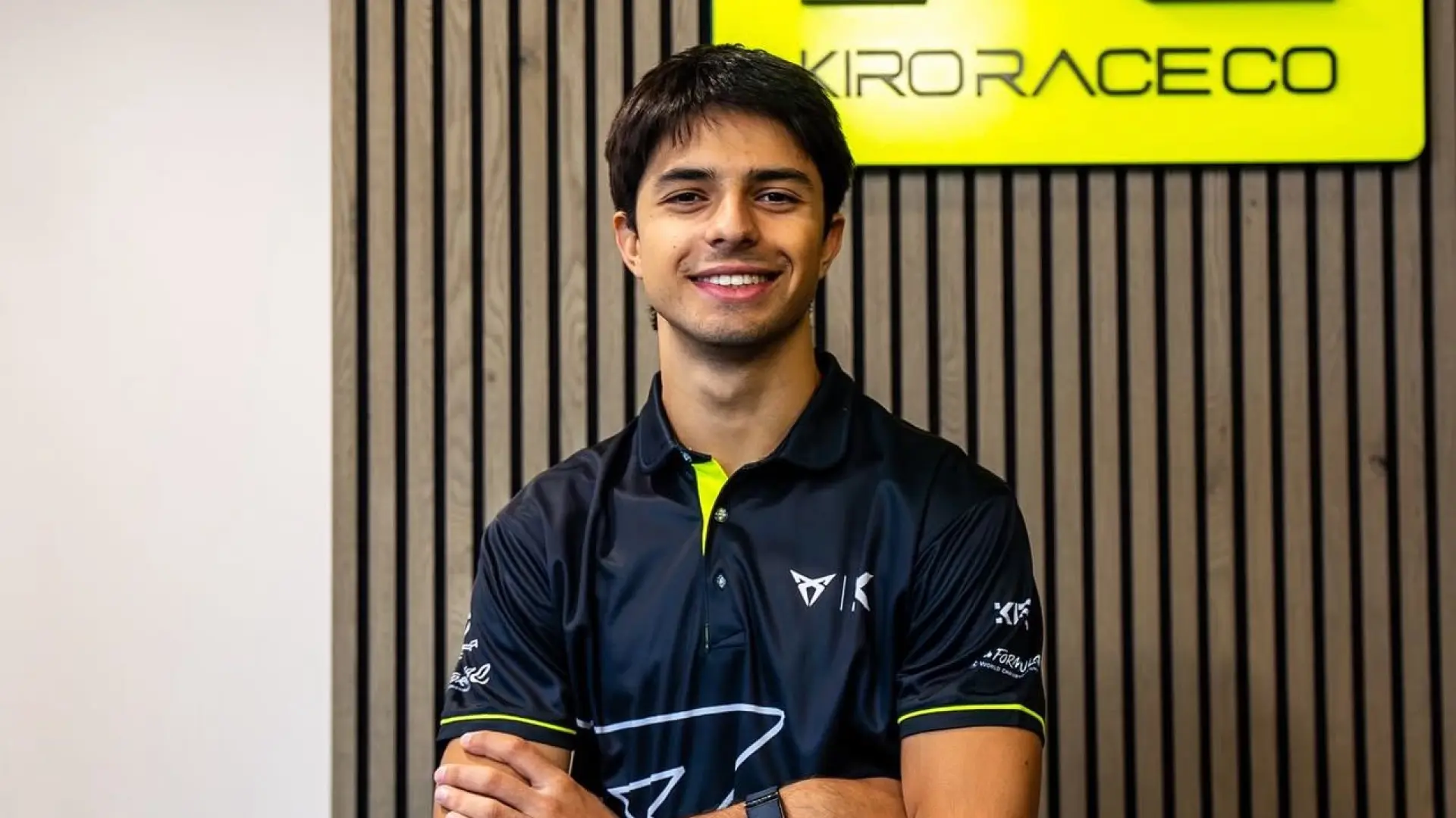 Pepe Martí, el piloto y 'ojito derecho' de Fernando Alonso, debuta en la Fórmula E Pepe Martí, el piloto y 'ojito derecho' de Fernando Alonso, debuta en la Fórmula E