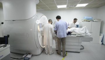 Sant Pau incorpora ultrasonidos para tratar el temblor del párkinson sin cirugía