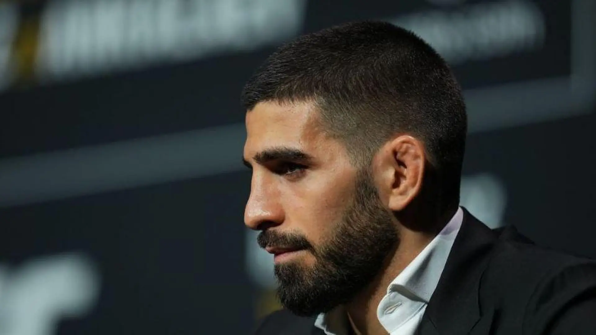 Ilia Topuria envía un mensaje a Islam Makhachev: «Si pierde, debería volver a su granja en Daguestán y cuidar de sus ovejas»