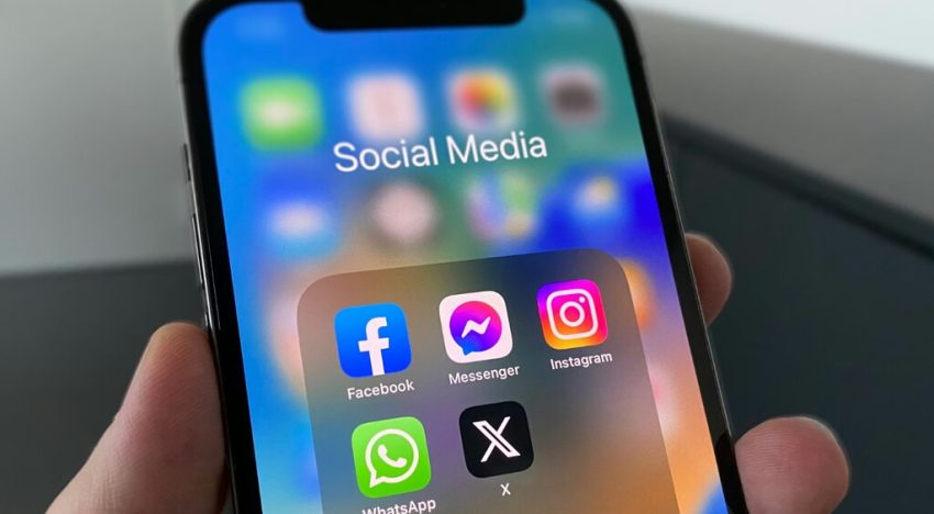 WhatsApp ya permite enviar mensajes y que el destinatario lo reciba en otra app. Pero tiene algo de trampa (de momento)