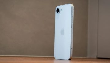 Un analista pinta como «fracaso» al iPhone 16e. En realidad, hay motivos para que sea el regalazo de estas navidades