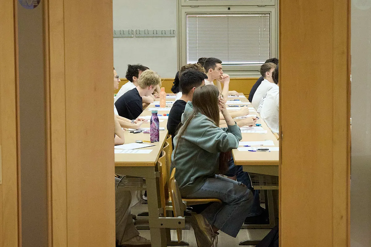 Los decanos de Magisterio aprueban su plan para cambiar la carrera, con 5 años de duración y una segunda Selectividad