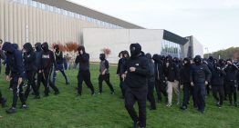 El periodista atacado por la manada de 'abertzales': «Si me hubieran atrapado en el suelo mis heridas serían muy graves»