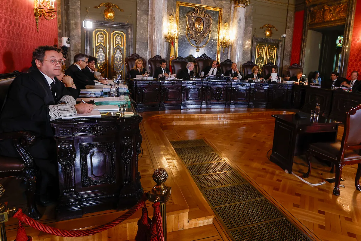 Demoledor arranque del juicio contra García Ortiz: fiscales reflejan la insólita actuación con el novio de Ayuso y dejan herida su estrategia de defensa