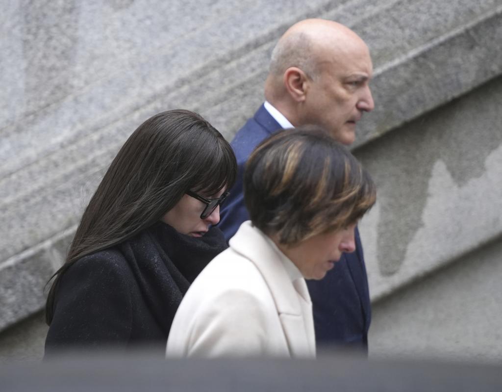 Jésica Rodríguez (centro), al acudir a declarar en el Supremo el pasado febrero.