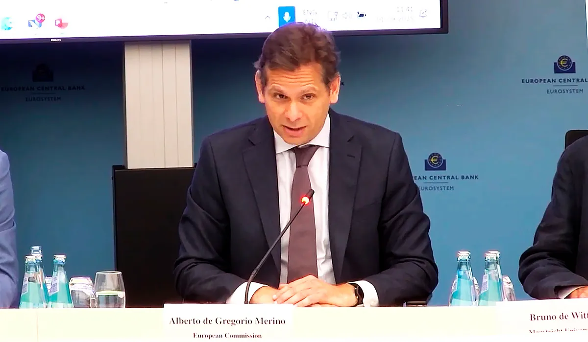 Von der Leyen elige al español De Gregorio como nuevo jefe jurídico de la Comisión Europea al margen del Gobierno