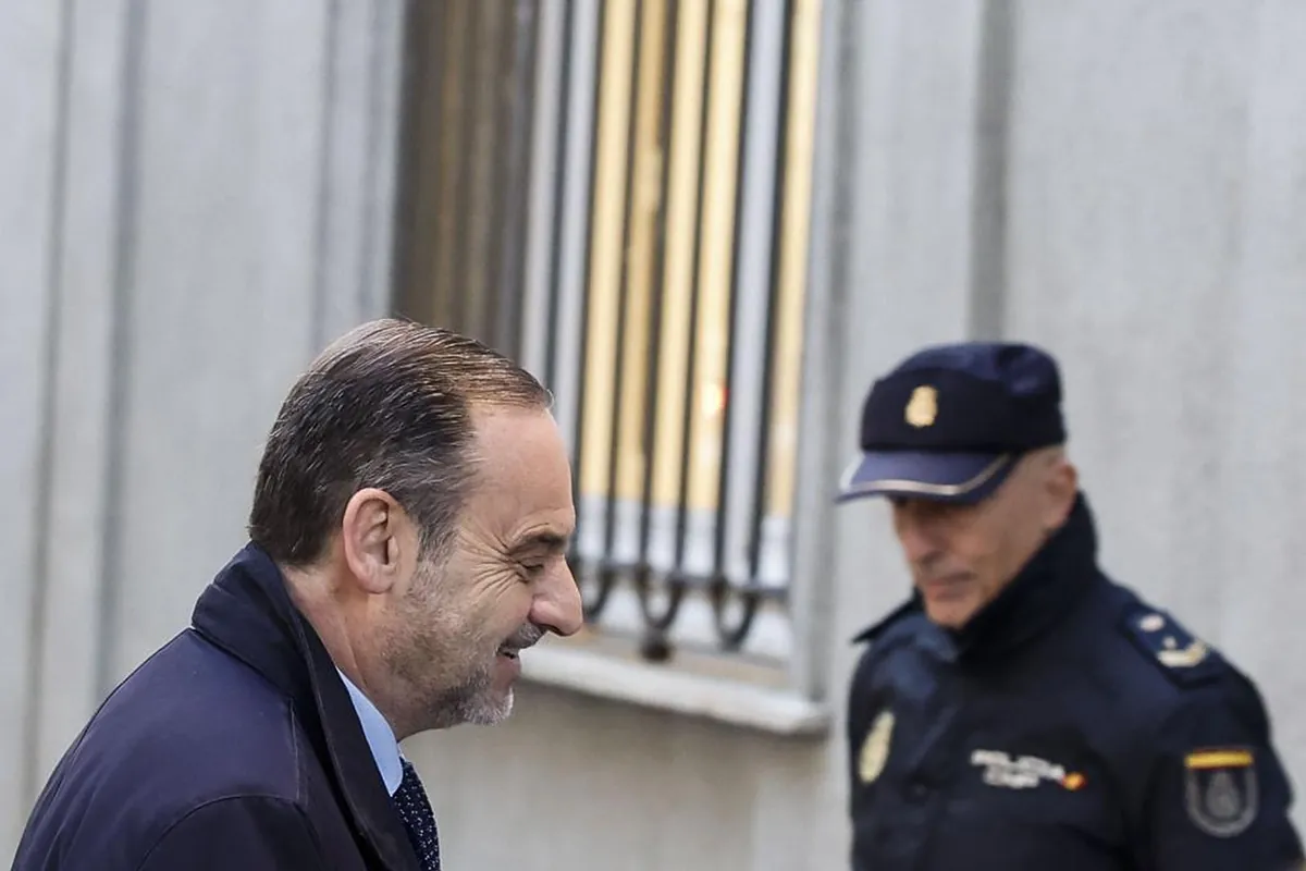 El juez del Supremo ordena prisión sin fianza para el ex ministro Ábalos y Koldo García ante el riesgo «extremo» de fuga