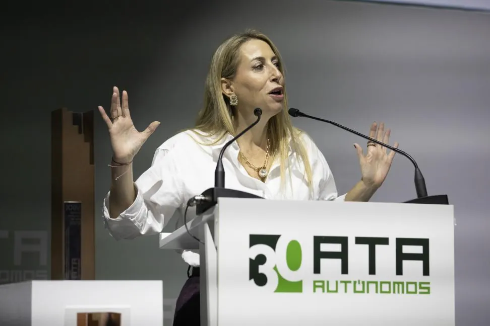 Polémica por los debates electorales sin confirmar en Extremadura