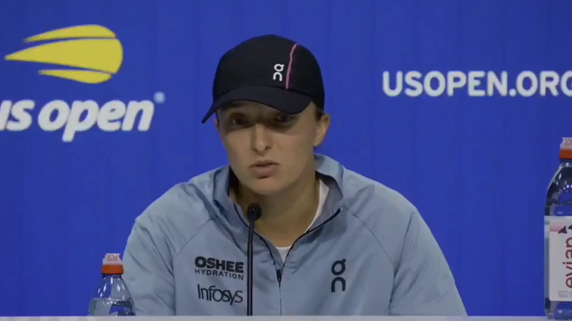 El tenso momento entre Iga Swiatek y una periodista tras su derrota en las WTA Finals: «No sé de qué me estás hablando»