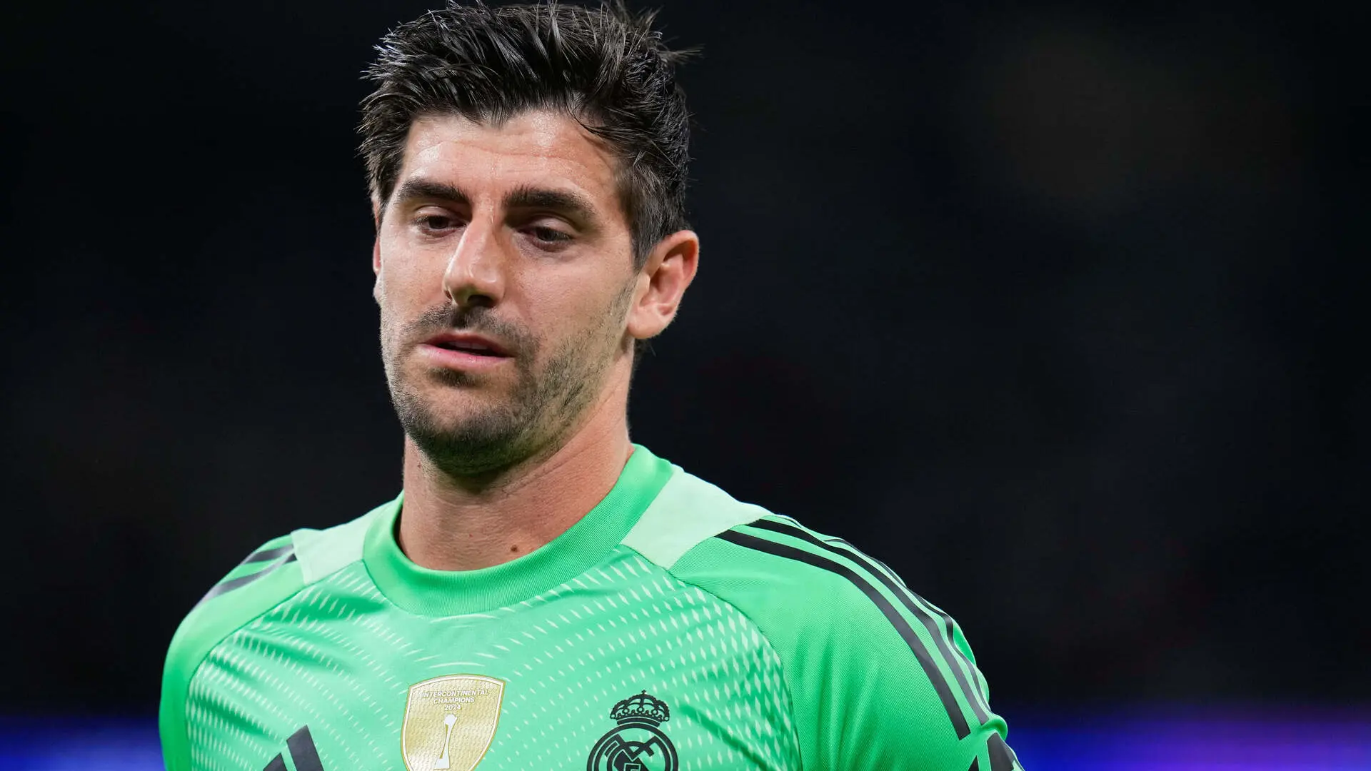 Alarma Thibaut Courtois: abandona el entrenamiento y es duda contra el Olympiacos