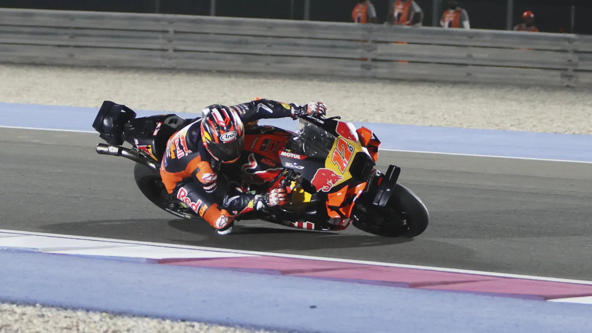 Vuelve Maverick Viñales: supera su lesión de hombro y correrá el GP de Valencia